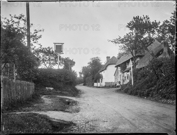 Rose and Crown, Butler's Cross, Ellesborough, Wycombe, Buckinghamshire, 1910. Creator: Katherine Jean Macfee.