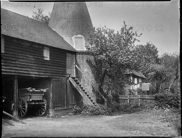 Florence Farm, Groombridge, Withyham, Wealden, East Sussex, 1911. Creator: Katherine Jean Macfee.