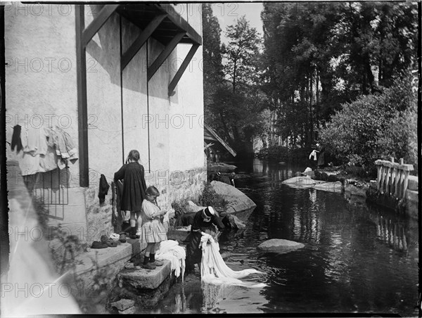 Pont-Aven, Brittany, France, 1913. Creator: Katherine Jean Macfee.