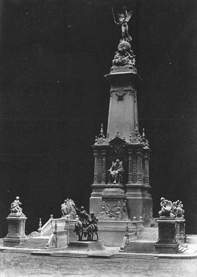 'Un monument a la gloire de l'auteur de "Don Quichotte"; Projet du sculpteur Coullaut..., c1916. Creator: Vidal.