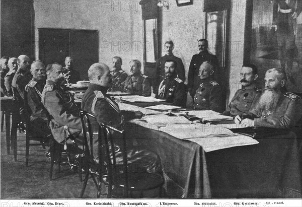 'Au quartier general de lEmpereur Nicolas II. --Un grand conseil du haut commandement..., 1916. Creator: M. Charles Rivet.