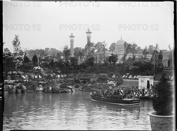 British Empire Exhibition, Wembley Park, Brent, London, 1924. Creator: Katherine Jean Macfee.