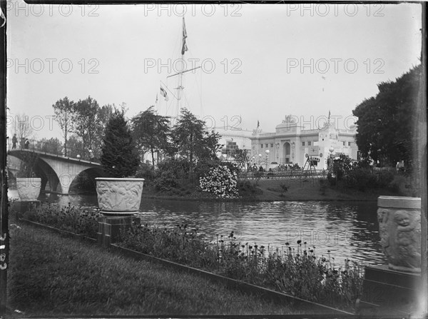 British Empire Exhibition, Wembley Park, Brent, London, 1924. Creator: Katherine Jean Macfee.