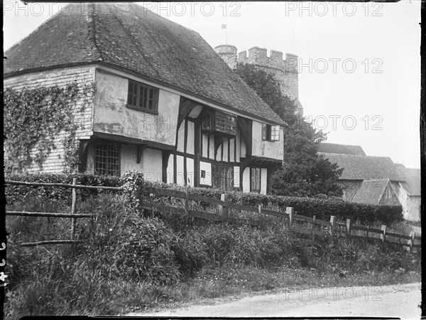 Ye Olde House, Stone-in-Oxney, Stone-cum-Ebony, Ashford, Kent, 1926. Creator: Katherine Jean Macfee.