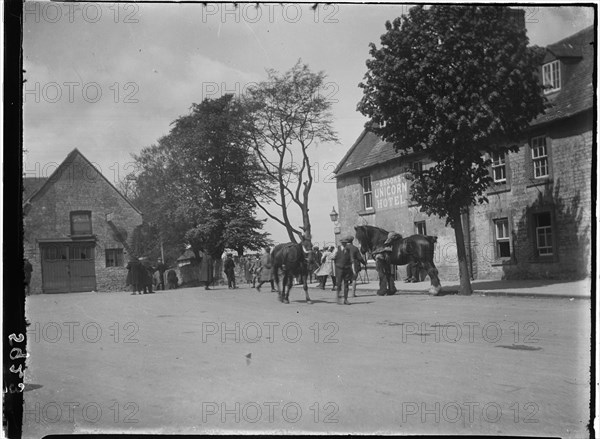 Unicorn Hotel, Sheep Street, Stow-on-the-Wold, Cotswold, Gloucestershire, 1928. Creator: Katherine Jean Macfee.