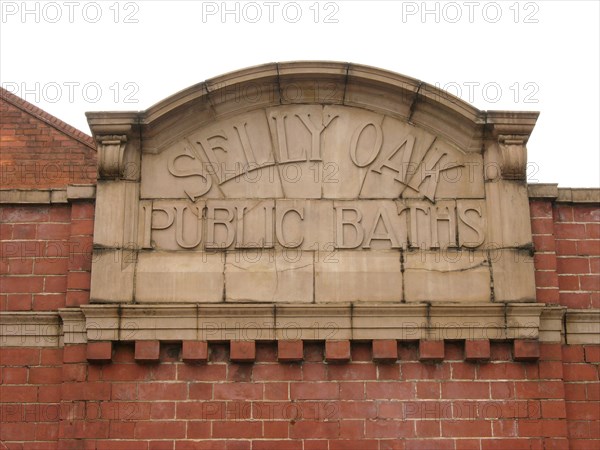 Tiverton Road Swimming Pool and Fitness Centre, Tiverton Road, Selly Oak, Birmingham, 2005. Creator: Simon Inglis.