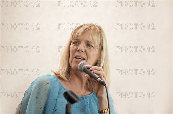 Trudy Kerr, Trudy and Ruby, Listening Room Jazz Hawth Crawley W. Sussex, 2022.   Creator: Brian O'Connor.