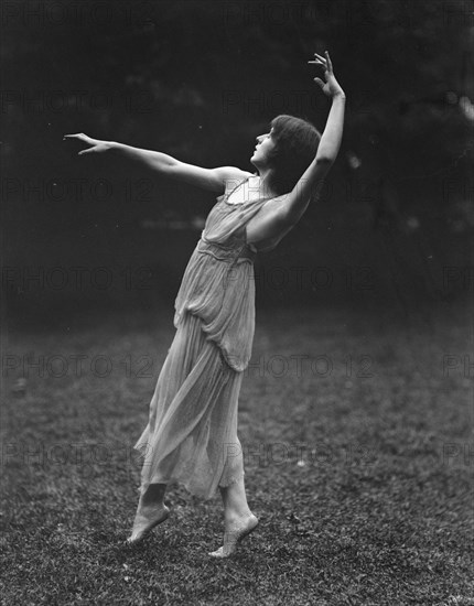 Grace, 1921 Aug. 19. Creator: Arnold Genthe.