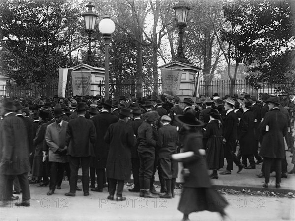 Woman Suffrage, 1917. Creator: Harris & Ewing.