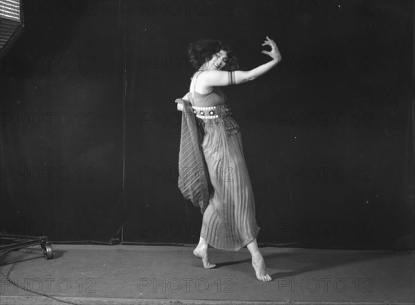 St. Denis, Ruth, 1919 Feb. 11. Creator: Arnold Genthe.