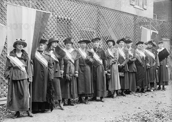 Woman Suffrage - Pickets, 1917. Creator: Harris & Ewing.