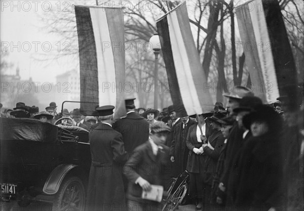 Woman Suffrage - Pickets, 1917. Creator: Harris & Ewing.