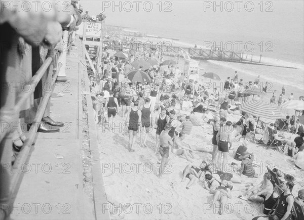 New York City views, Long Beach, 1927 Creator: Arnold Genthe.