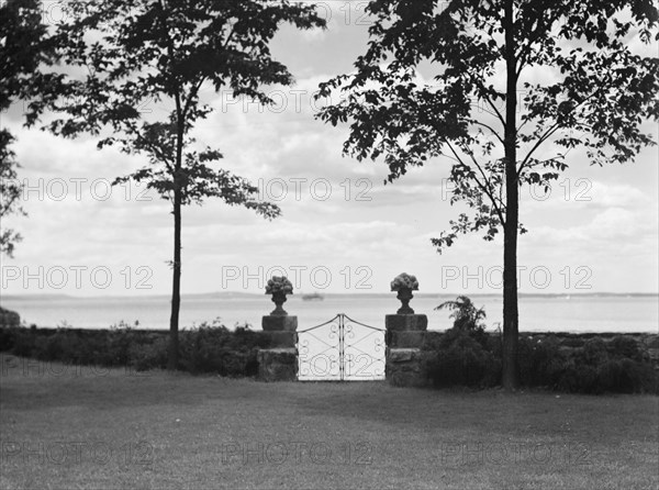 Edge, Charles N., garden, 1933 June 18. Creator: Arnold Genthe.