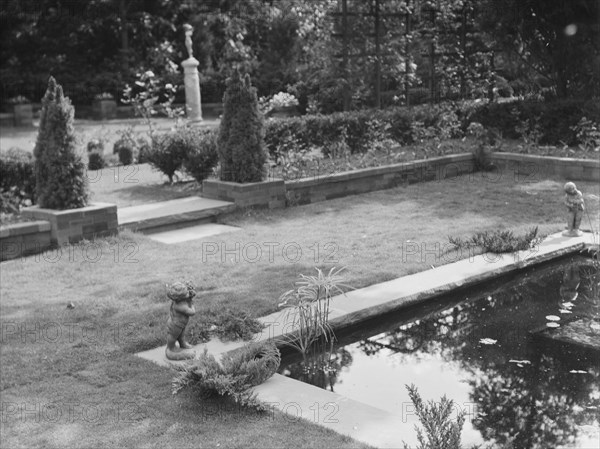 Edge, Charles N., garden, 1933 June 18. Creator: Arnold Genthe.