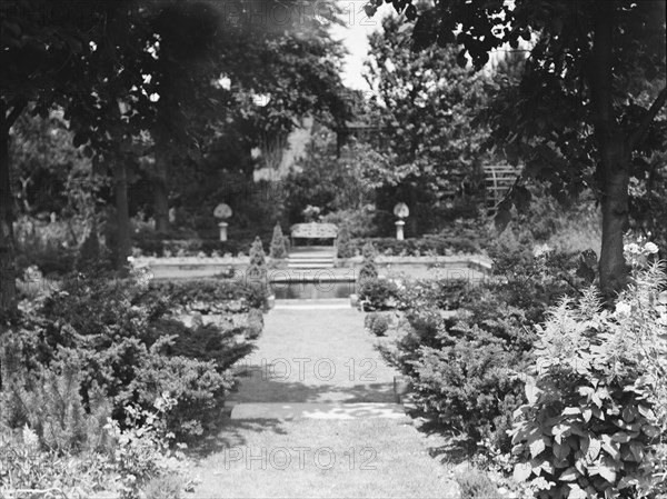 Edge, Charles N., garden, 1933 June 18. Creator: Arnold Genthe.