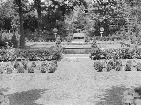 Edge, Charles N., garden, 1933 June 18. Creator: Arnold Genthe.