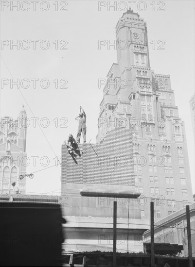 New York City views, between 1927 and 1938. Creator: Arnold Genthe ...