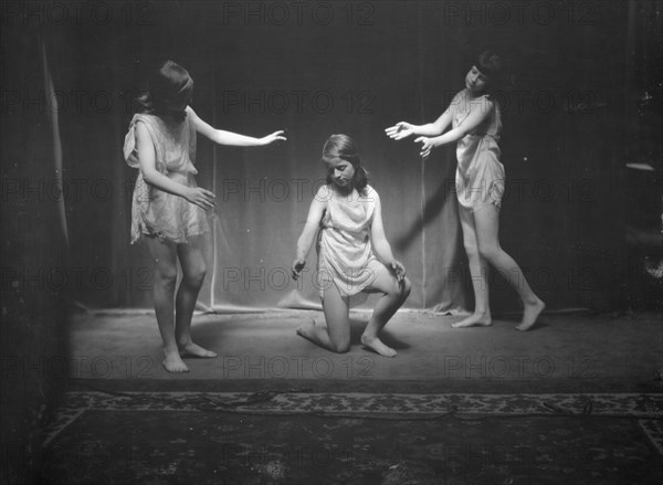 Elizabeth Duncan dancers and children, 1916 Creator: Arnold Genthe.