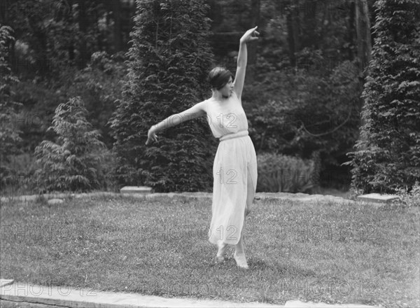 Elizabeth Duncan dancers and children, 1926 Creator: Arnold Genthe.