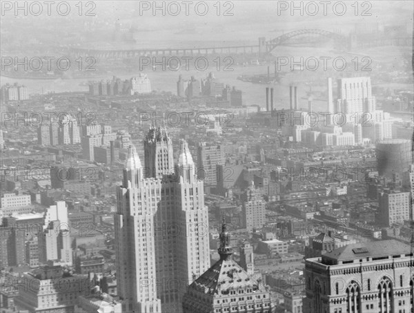 New York City views, between 1931 and 1938. Creator: Arnold Genthe.