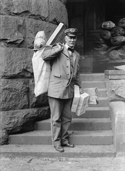 Post Office Department - Parcel Post, 1914. Creator: Harris & Ewing.