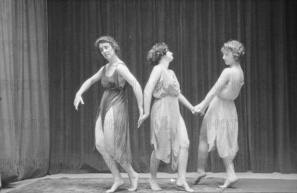 Elsie Dufour dancers, between 1918 and 1920? Creator: Arnold Genthe.