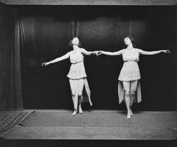 Marion Morgan dancers, between 1914 and 1927. Creator: Arnold Genthe.