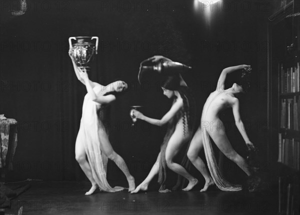 Marion Morgan dancers, between 1914 and 1927. Creator: Arnold Genthe.