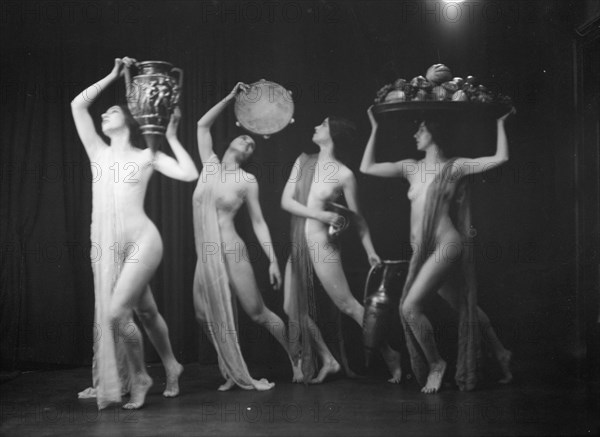 Marion Morgan dancers, between 1914 and 1927. Creator: Arnold Genthe.