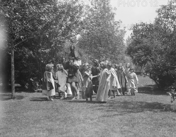 Theatrical performance at Dongan Hall, 1921 May 27. Creator: Arnold Genthe.