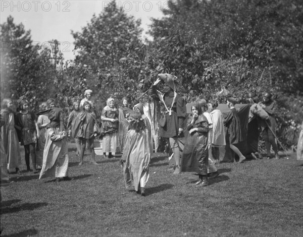 Theatrical performance at Dongan Hall, 1921 May 27. Creator: Arnold Genthe.