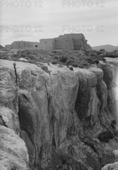 Acoma, New Mexico area views, between 1899 and 1928. Creator: Arnold Genthe.