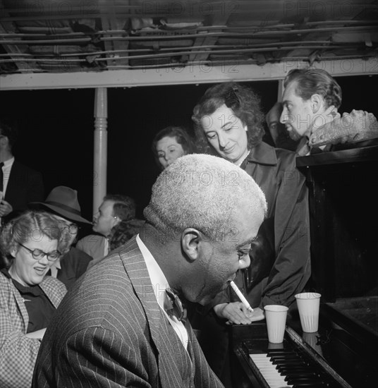 Riverboat on the Hudson, N.Y., ca. July 1947. Creator: William Paul Gottlieb.