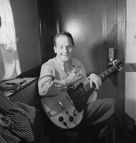 Portrait of Les Paul, New York, N.Y.(?), ca. Jan. 1947. Creator: William Paul Gottlieb.