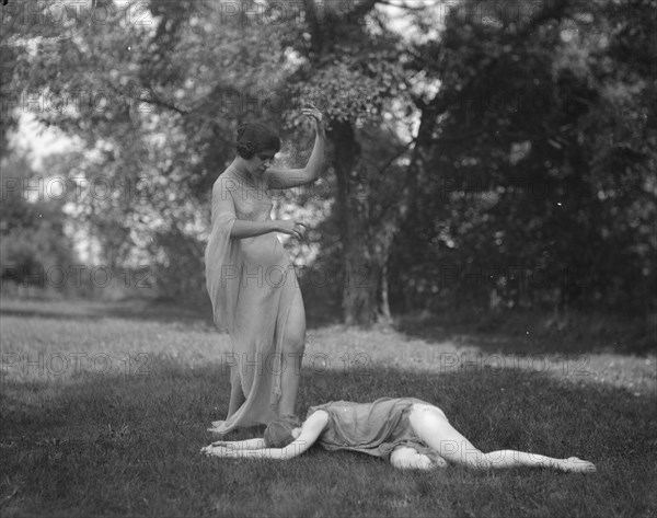 Wanger, Beatrice, Miss, and Miss Marian Berenger, 1918 or 1919. Creator: Arnold Genthe.