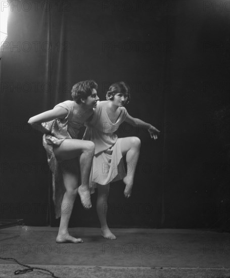 Davenport, Margery, Miss, and unidentified dancer, not before 1917. Creator: Arnold Genthe.