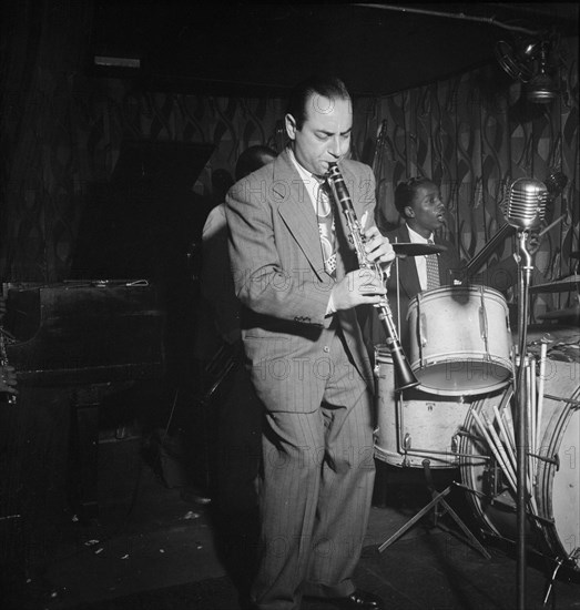 Portrait of Peanuts Hucko, Famous Door, New York, N.Y., 1946. Creator: William Paul Gottlieb.