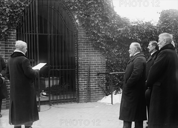 Serbian Mission To The U.S. at Mount Vernon, with Sec. Lansing, 1918. Creator: Harris & Ewing.