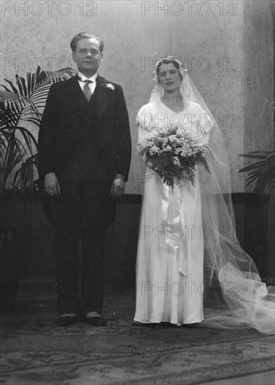 Wedding, possibly of an Elizabeth Duncan dancer, between 1911 and 1942. Creator: Arnold Genthe.