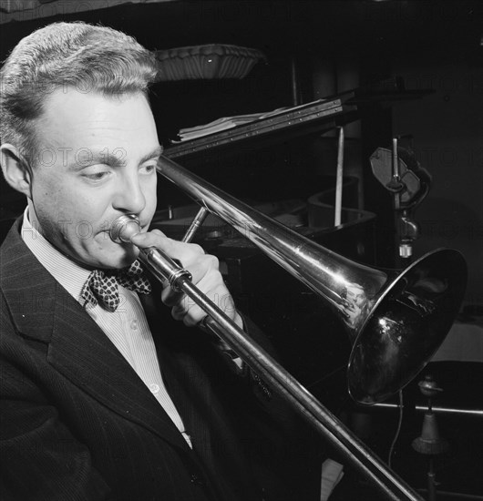 Portrait of Freddie Ohms, Eddie Condon's(?), New York, N.Y., ca. Mar. 1947. Creator: William Paul Gottlieb.