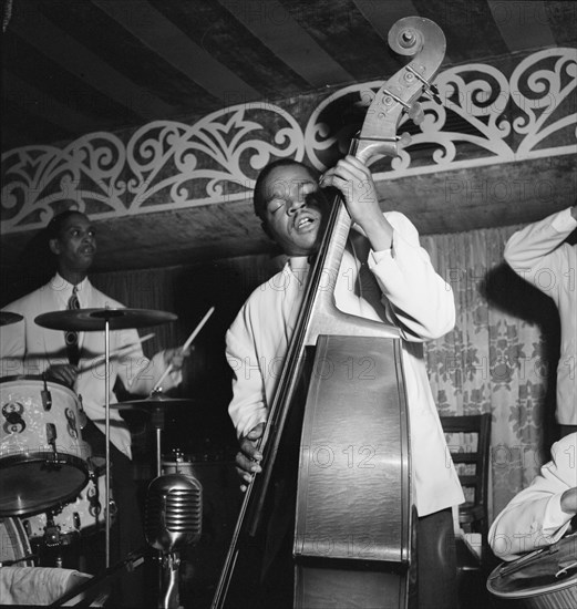 Portrait of Junior Raglin and Sonny Greer, Aquarium, New York, N.Y., ca. Nov. 1946. Creator: William Paul Gottlieb.