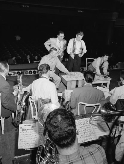 Portrait of Bob Graettinger, Pete Rugolo, and Stan Kenton, Richmond, Va.(?), 1947 or 1948. Creator: William Paul Gottlieb.