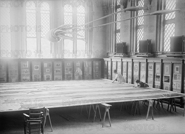 Flags - Huge American Flag, 1914. Creator: Harris & Ewing.