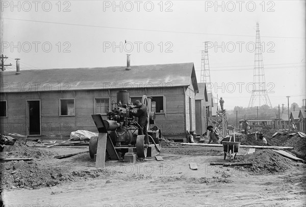 Fort McHenry, Cement Gun Used in Building Camp, 1917. Creator: Harris & Ewing.