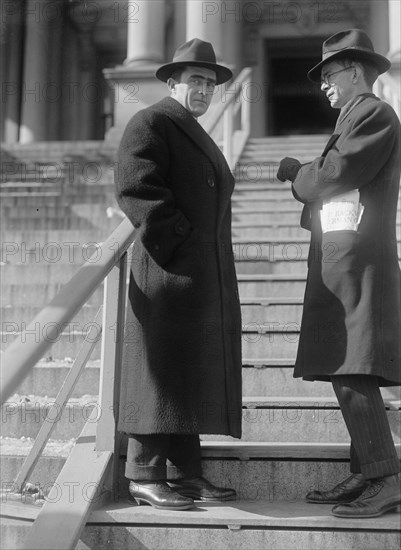 Dr. Cary Travers Grayson, U.S.N. Left, with Press Corr., 1916. Creator: Harris & Ewing.