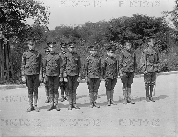 Junior American Guard, Drilling, 1917. Creator: Harris & Ewing.