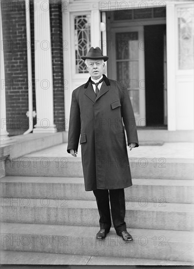 Joseph Rucker Lamar, Associate Justice, U.S. Supreme Court, 1913.  Creator: Harris & Ewing.