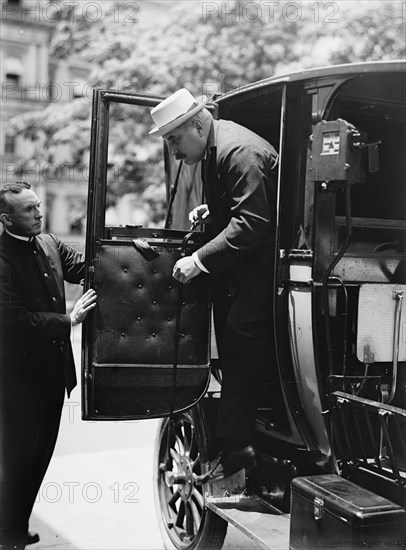 J. Pierpont Morgan Jr., Leaving Auto, 1914. Creator: Harris & Ewing.