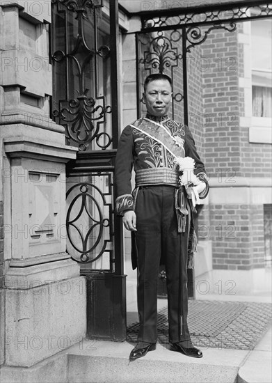 Kai Fu Shah, E.E. and M.P. from China, 1917. Creator: Harris & Ewing.